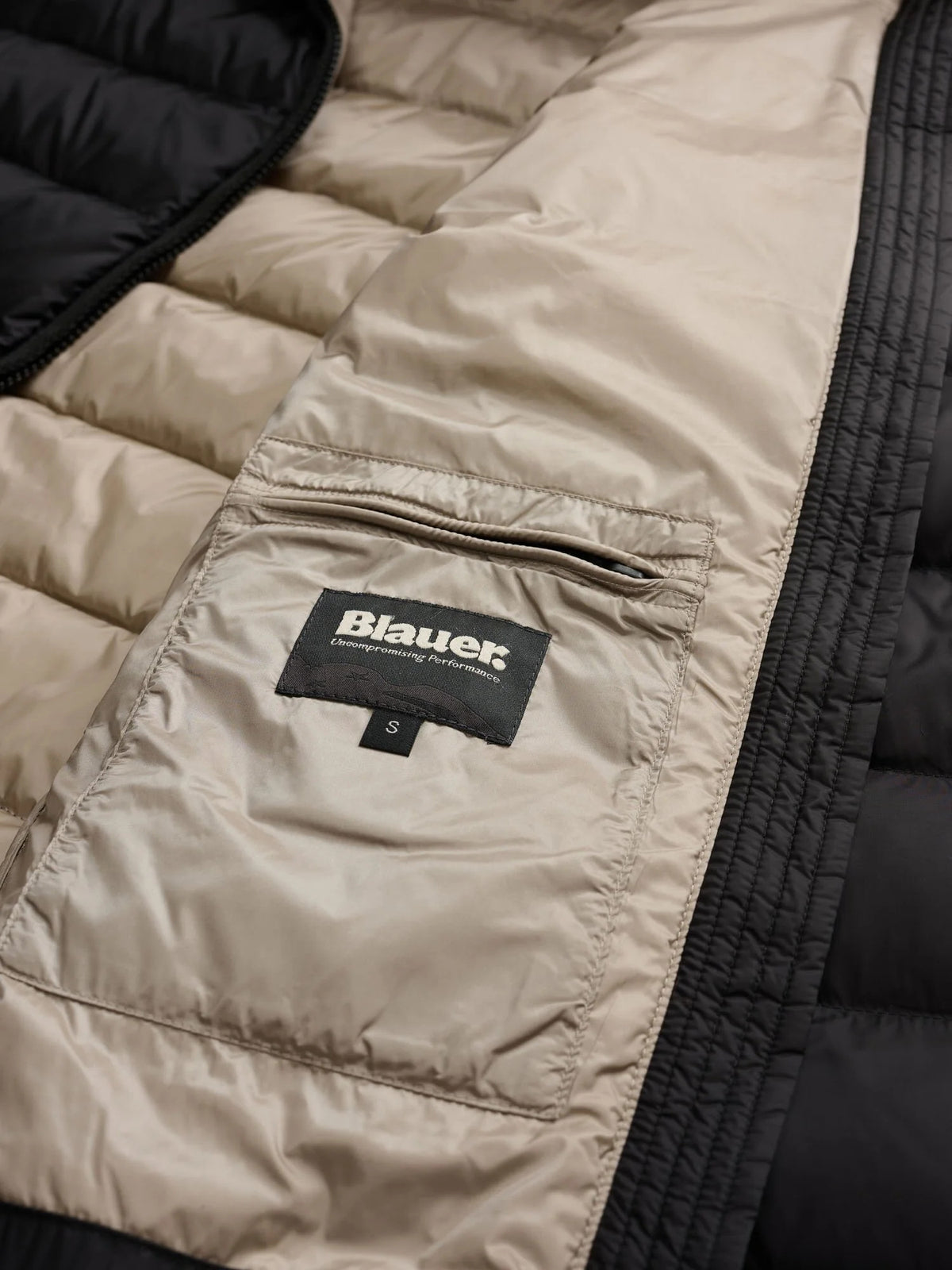 BLAUER_26WBLDC03038 006047_999EI_NERO