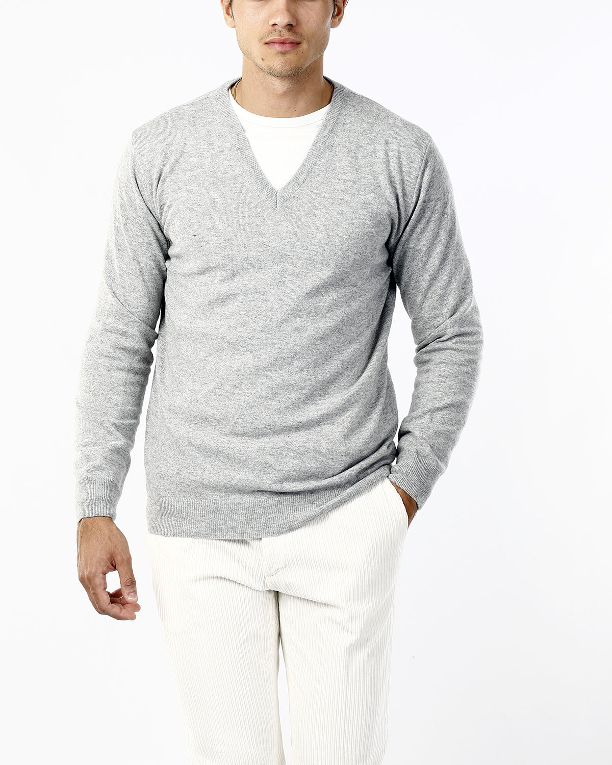 MAGLIONE RASATO SCOLLO V_GRIGIO